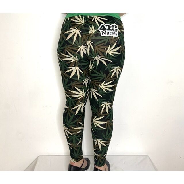 Plus Camo Potleaf Leggings 