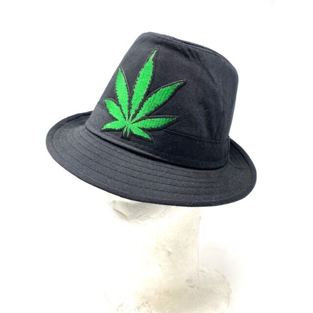 Black with weed leaf Hat